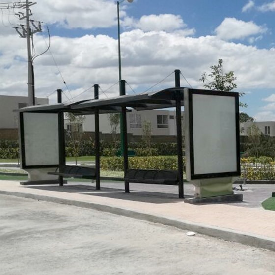 Instalación de Paraderos de Autobus y Mupis Luminosos en Zumpango