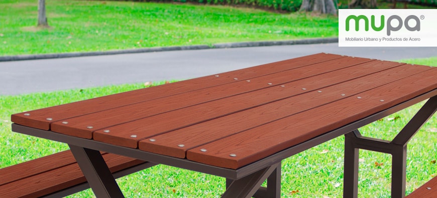 Fabricamos mobiliario con madera ecológica